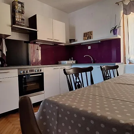 Lägenhet S Pogledom Na Ap3 *